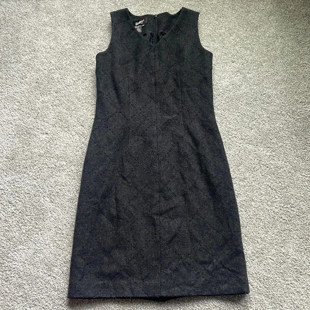 Elegant Black Midi Dress